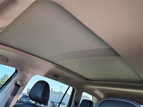 New 2026 Volkswagen Atlas SE FWD image 27