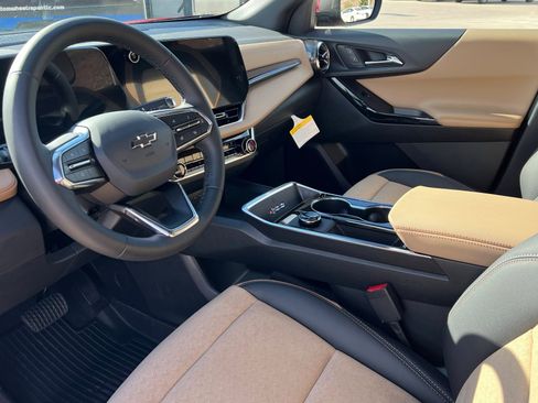 New 2026 Chevrolet Equinox ACTIV image 16