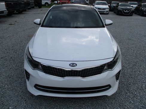 Used 2018 Kia Optima S w/ Panoramic Sunroof Package FWD image 8