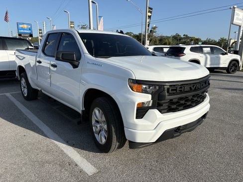 Certified 2023 Chevrolet Silverado 1500 Custom RWD image 1