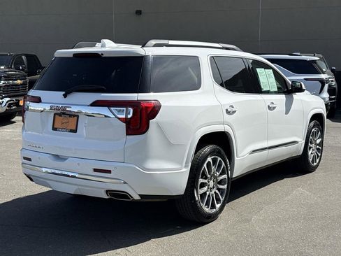 Used 2023 GMC Acadia Denali FWD image 3