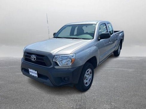 Used 2015 Toyota Tacoma 2WD Access Cab image 1