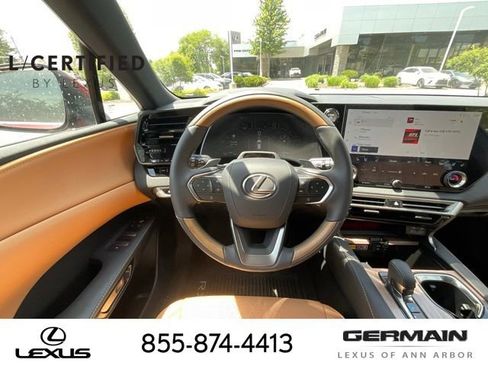 Used 2025 Lexus RX 350 w/ Convenience Package AWD/4WD image 15