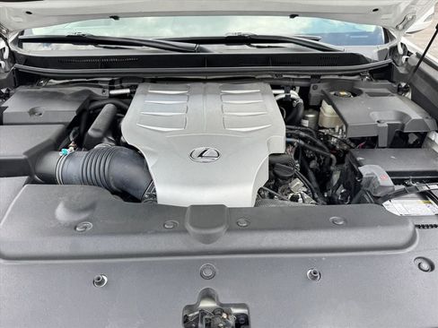 Used 2018 Lexus GX 460 Premium AWD/4WD image 19