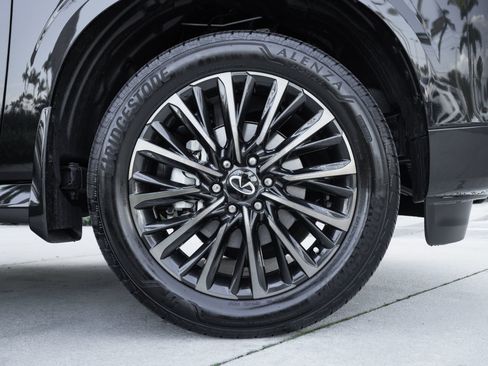 Certified 2026 INFINITI QX80 Autograph w/ Premium Cargo Package AWD/4WD image 26