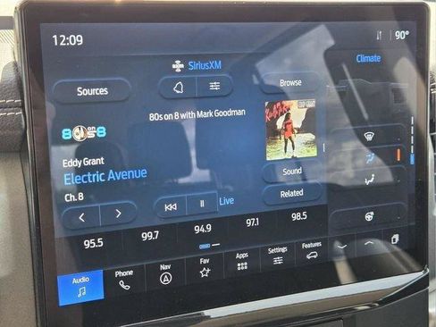 Used 2024 Ford Expedition XLT AWD/4WD image 31