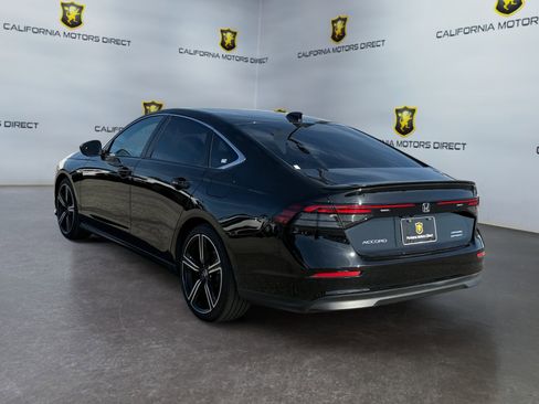 Used 2024 Honda Accord Sport image 3
