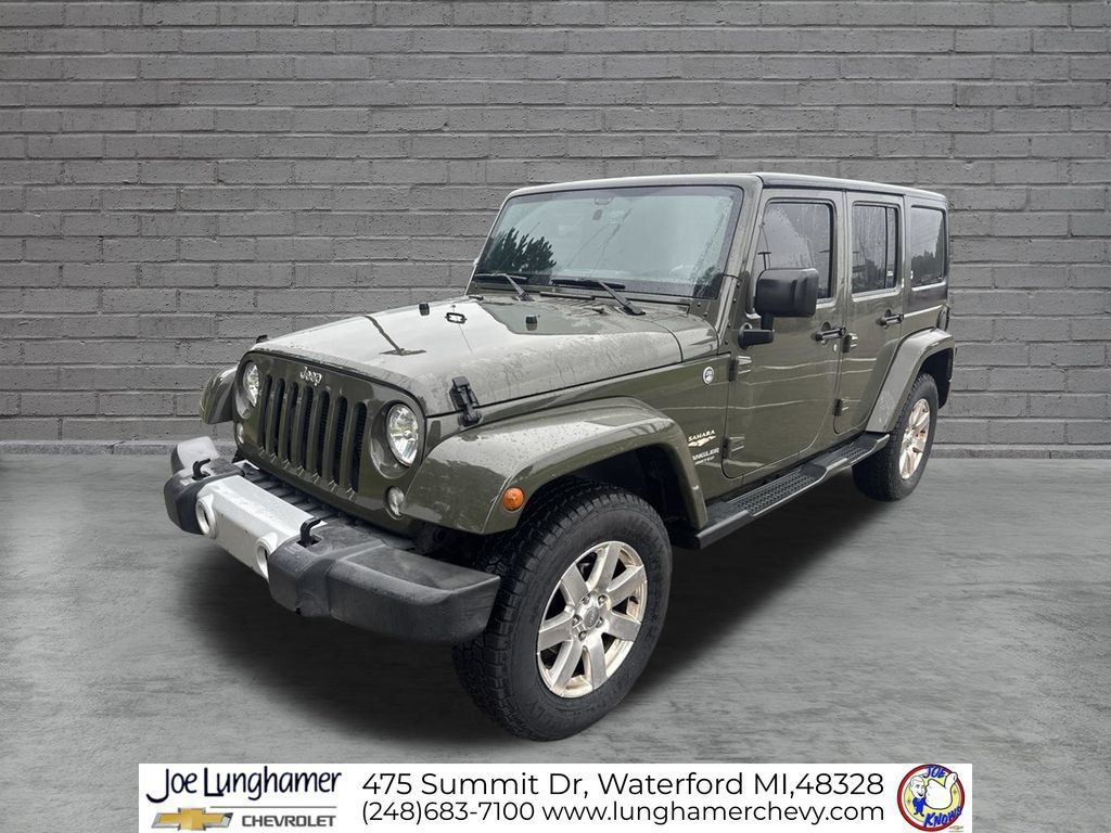 Used 2015 Jeep Wrangler Unlimited Sahara w/ Dual Top Group AWD/4WD image 8