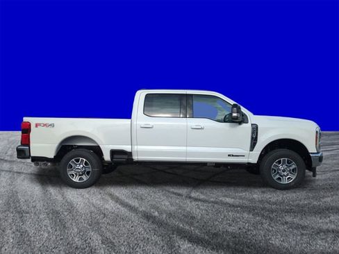 New 2026 Ford F350 Lariat w/ FX4 Off-Road Package image 3