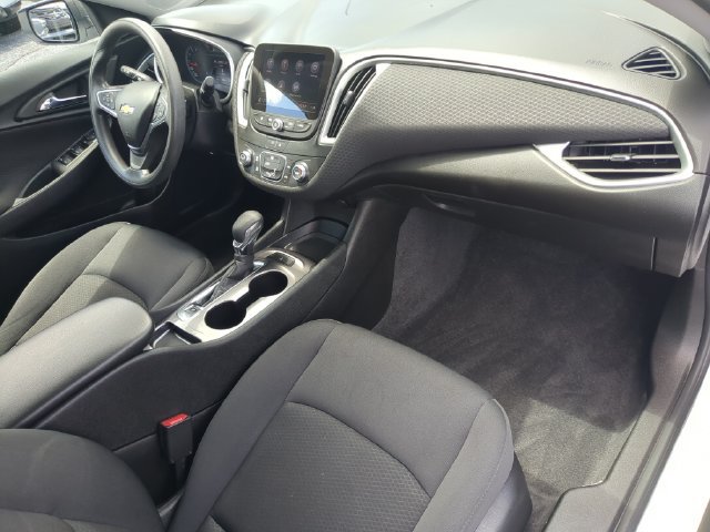 Used 2023 Chevrolet Malibu LS FWD image 13