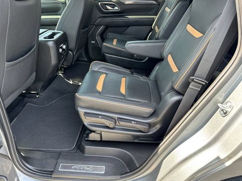 Used 2023 GMC Yukon AT4 w/ AT4 Premium Package AWD/4WD image 21