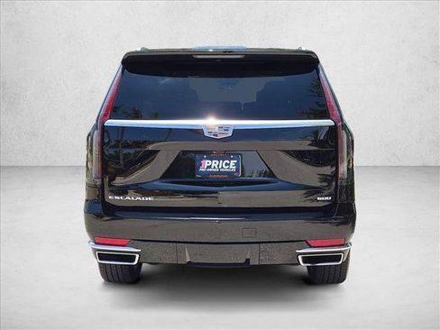 Used 2023 Cadillac Escalade Premium Luxury AWD/4WD image 7