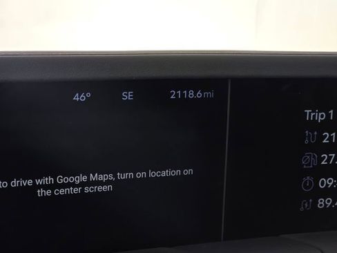 Used 2025 Lincoln Nautilus Reserve image 28