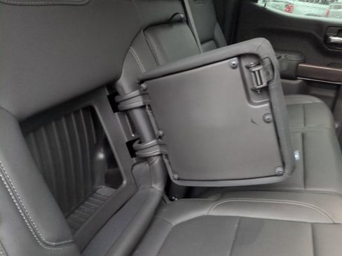 Used 2019 GMC Sierra 1500 SLT w/ SLT Premium Plus Package image 18