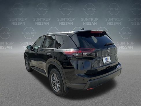 Certified 2025 Nissan Rogue S image 38