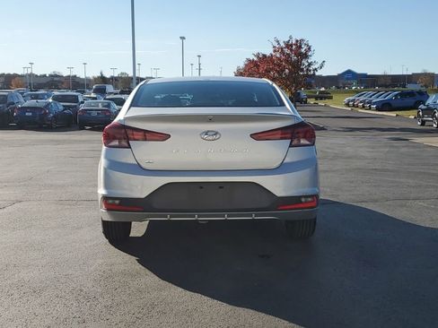 Used 2019 Hyundai Elantra SE w/ Cargo Package image 6
