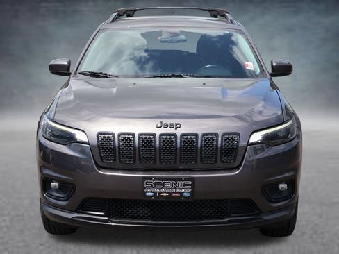 Used 2020 Jeep Cherokee Latitude Plus AWD/4WD image 28