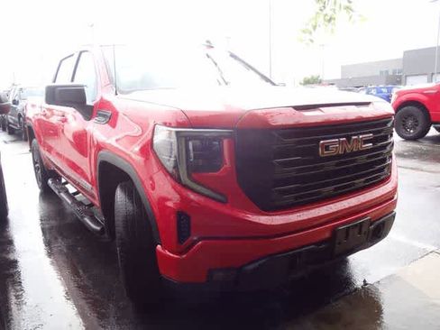 Used 2022 GMC Sierra 1500 Elevation AWD/4WD image 3