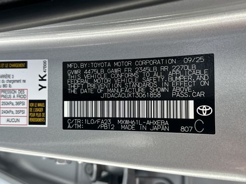 Certified 2026 Toyota Prius Plug-In Hybrid FWD image 35