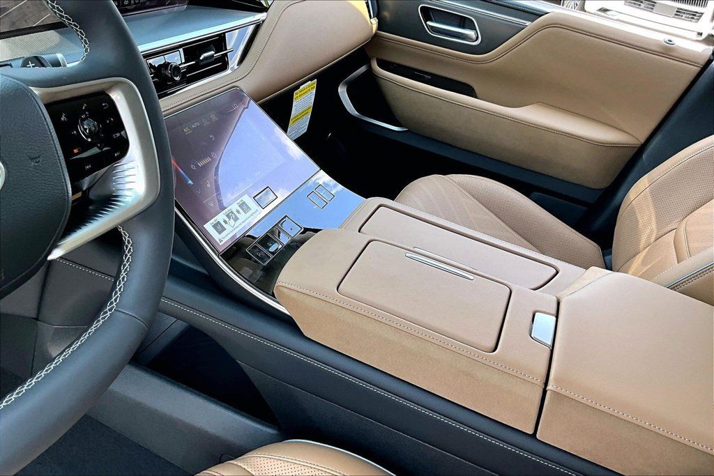 New 2027 INFINITI QX80 Luxe RWD image 12