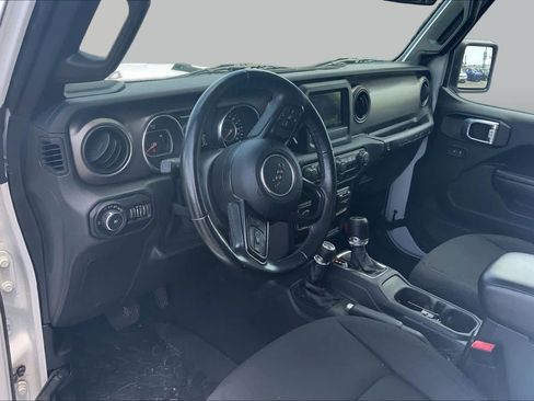 Used 2020 Jeep Wrangler Unlimited Sport S AWD/4WD image 18