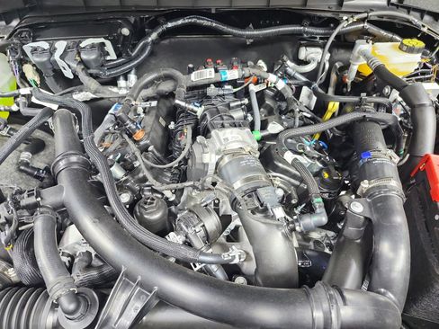 New 2026 Ford Bronco Heritage Edition AWD/4WD image 17