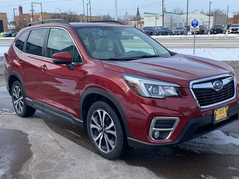 Used 2019 Subaru Forester Limited w/ Popular Package #3 image 3