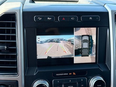 Used 2018 Ford F150 Lariat w/ Equipment Group 502A Luxury image 15