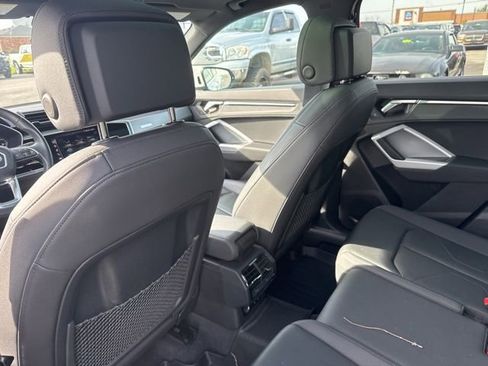 Used 2021 Audi Q3 2.0T Premium Plus w/ Premium Plus Package image 23