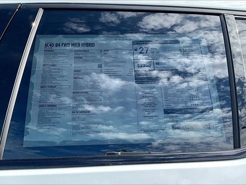 New 2026 Volvo XC40 B4 Plus w/ Protection Package Premier FWD image 18
