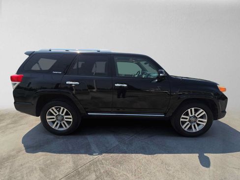 Used 2011 Toyota 4Runner Limited AWD/4WD image 2