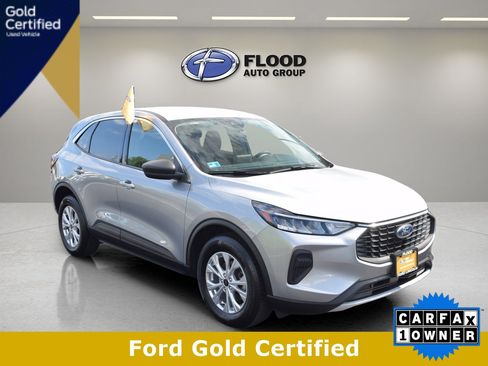 Used 2023 Ford Escape Active AWD/4WD image 1
