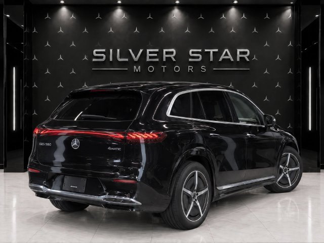 Used 2023 Mercedes-Benz EQS 580 4MATIC SUV image 3