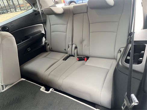 Used 2019 Honda Pilot Touring image 53