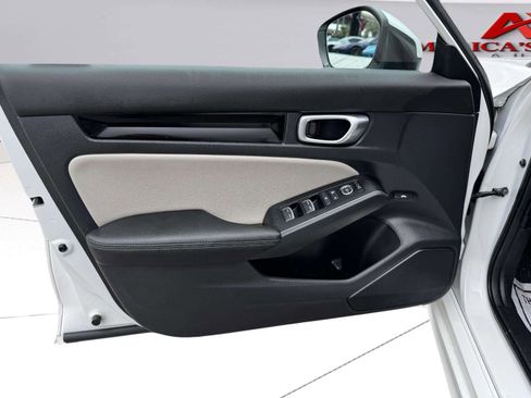 Used 2024 Honda Civic Touring image 10
