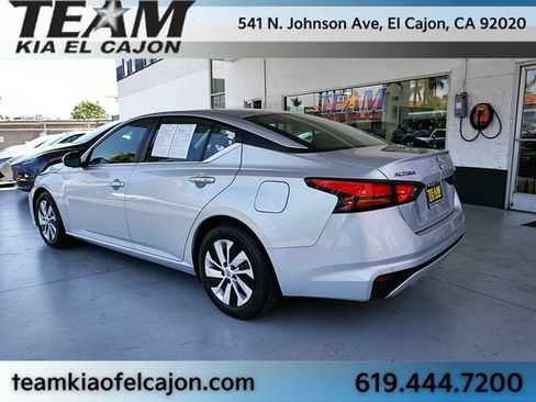 Used 2023 Nissan Altima 2.5 S FWD image 7