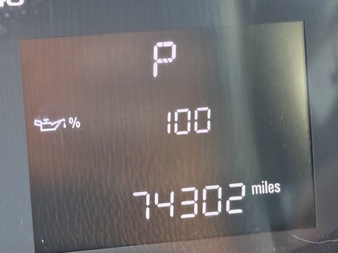 Used 2018 Chevrolet Sonic LS image 24