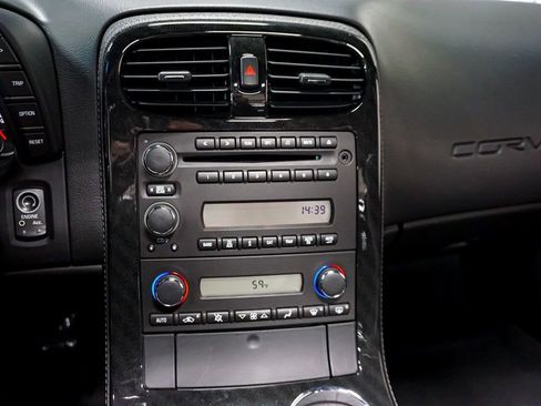 Used 2011 Chevrolet Corvette Grand Sport w/ Preferred Equipment Group image 27