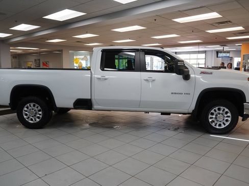 Used 2025 Chevrolet Silverado 2500 LT w/ All Star Edition AWD/4WD image 12