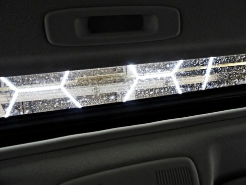 Used 2017 MAZDA MAZDA3 Touring image 18