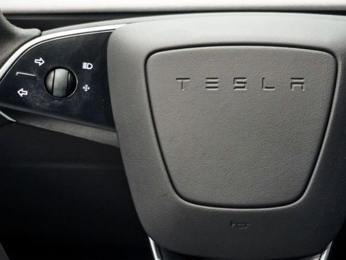 Used 2025 Tesla Model 3 Long Range AWD/4WD image 17