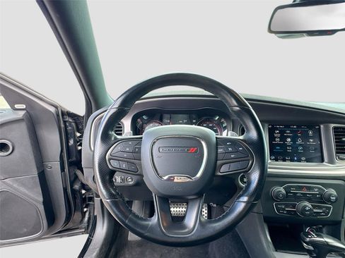 Used 2020 Dodge Charger GT w/ Blacktop Package image 8