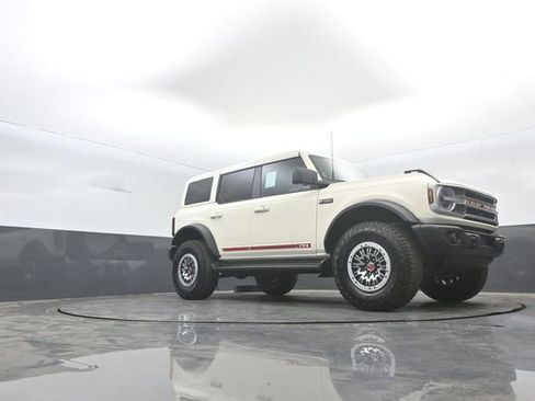 New 2026 Ford Bronco Outer Banks AWD/4WD image 33