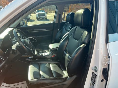 Used 2022 Kia Telluride S image 15