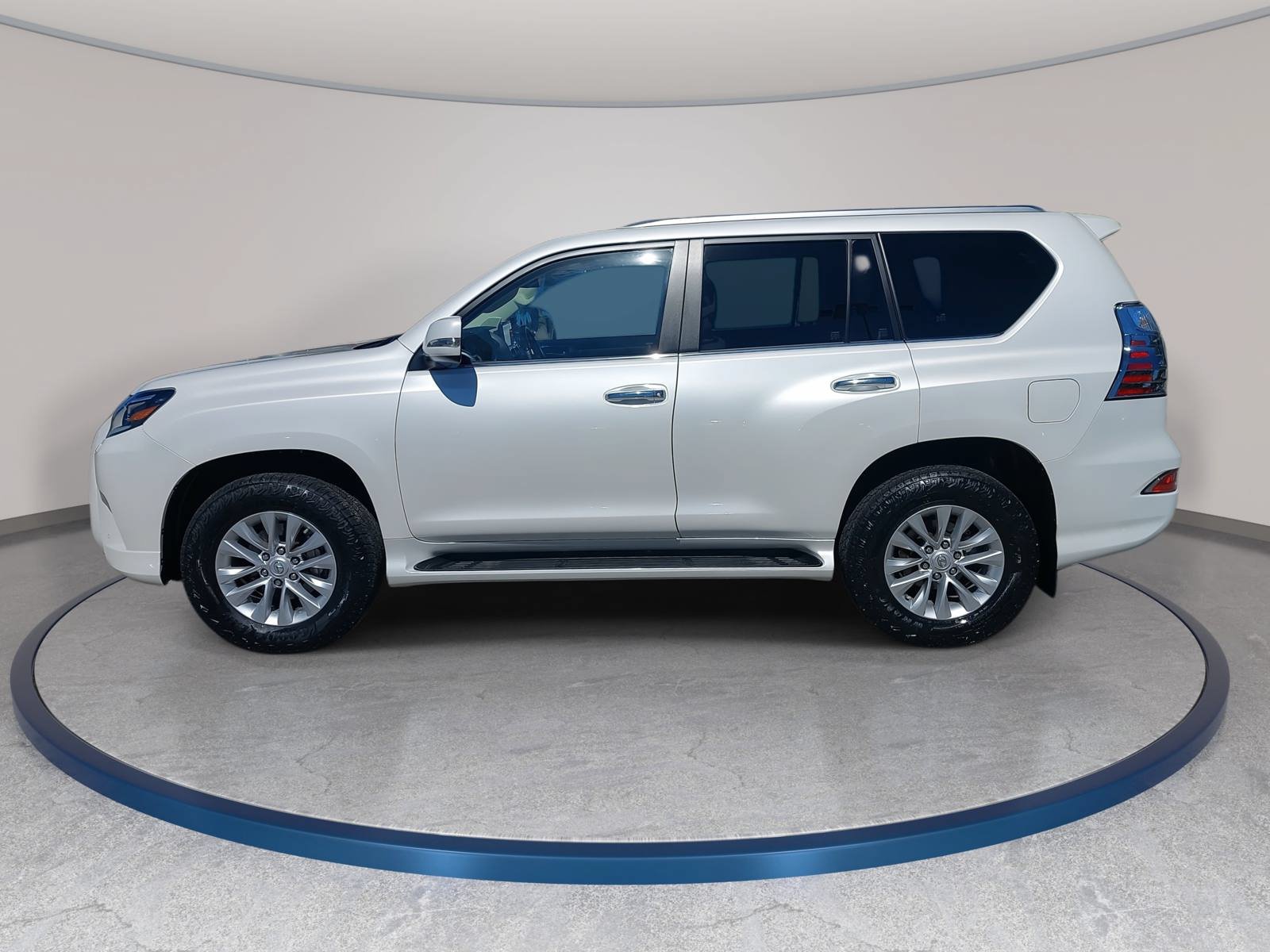 Used 2023 Lexus GX 460 Premium w/ Premium Plus Package AWD/4WD image 8