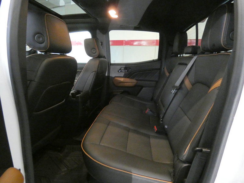Used 2023 GMC Canyon AT4 w/ AT4 Premium Package AWD/4WD image 25