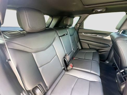 Used 2023 Cadillac XT5 Premium Luxury w/ Technology Package FWD image 27