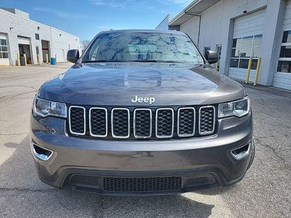Used 2017 Jeep Grand Cherokee Laredo w/ Quick Order Package 23E
