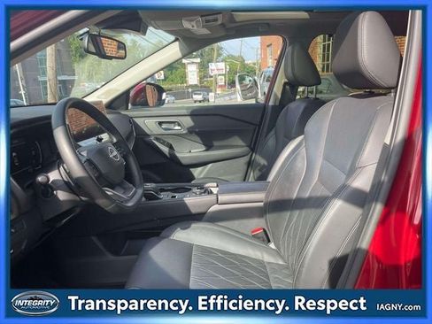 Used 2025 Nissan Rogue Platinum w/ Tech Package AWD/4WD image 15