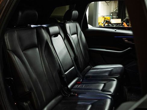 Used 2018 Audi Q7 3.0T Prestige image 13